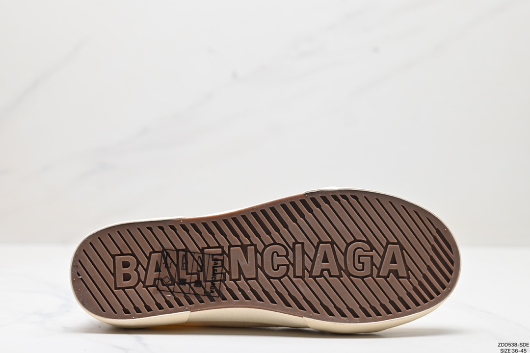 Balenciaga Low Shoes